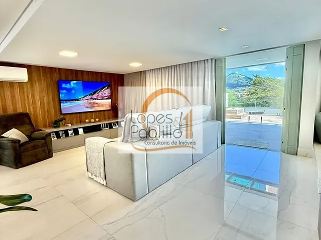 Casa com 249m² 3 quartos e 4 banheiros, para alugar, no bairro Parque Arco Iris em Atibaia