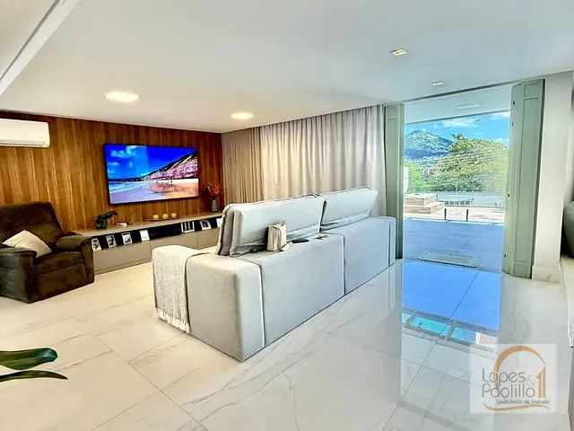 Casa com 249m² 3 quartos e 4 banheiros, para alugar, no bairro Parque Arco Iris em Atibaia