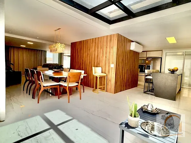 Casa com 249m² 3 quartos e 4 banheiros, para alugar, no bairro Parque Arco Iris em Atibaia