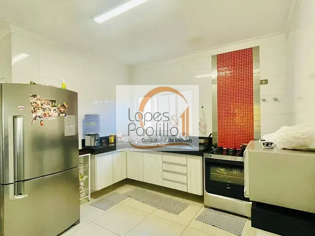 Casa com 1060m² 4 quartos e 3 banheiros, para alugar, no bairro Cidade Satélite em Atibaia