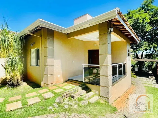 Casa com 1060m² 4 quartos e 3 banheiros, para alugar, no bairro Cidade Satélite em Atibaia