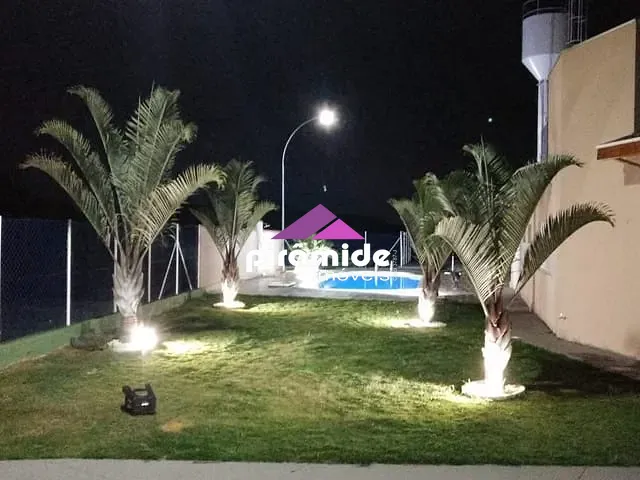 Casa com 1338m² 4 quartos e 5 banheiros, à venda, no bairro Jardim das Flores em Santa Branca