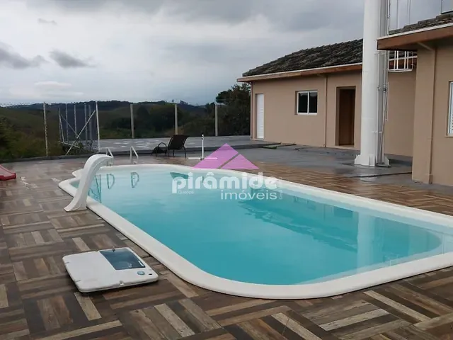 Casa com 1338m² 4 quartos e 5 banheiros, à venda, no bairro Jardim das Flores em Santa Branca