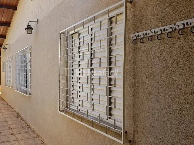 Casa com 360m² 4 quartos e 3 banheiros, à venda, no bairro São Francisco em Campo Grande