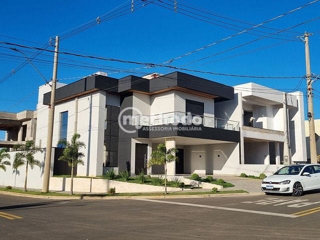 Casa, 4 quartos, 250 m² - Foto 1