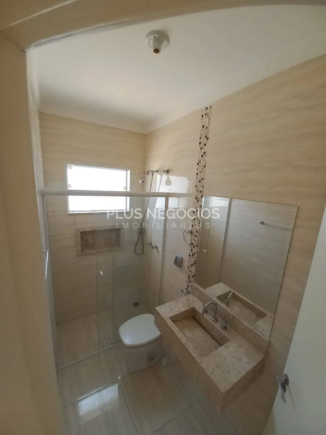 Casa, 3 quartos, 244 m² - Foto 3