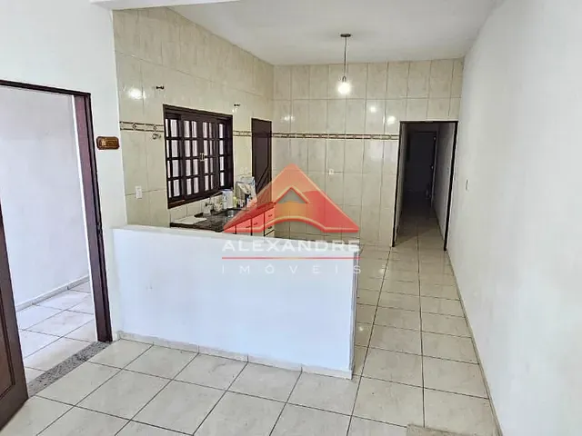 Casa com 125m² 2 quartos e 1 banheiro, para alugar, no bairro Jardim Ismênia em São José dos Campos