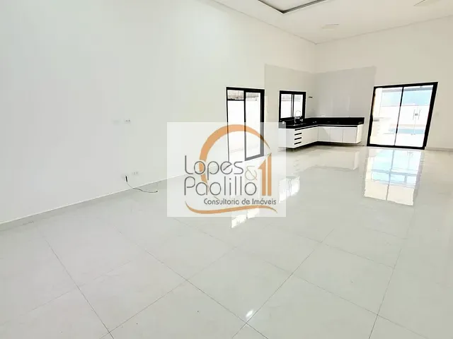Casa com 360m² 3 quartos e 3 banheiros, para alugar, no bairro Guaxinduva em Bom Jesus dos Perdões
