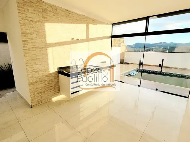 Casa com 360m² 3 quartos e 3 banheiros, para alugar, no bairro Guaxinduva em Bom Jesus dos Perdões