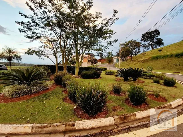 Casa com 360m² 3 quartos e 3 banheiros, para alugar, no bairro Guaxinduva em Bom Jesus dos Perdões