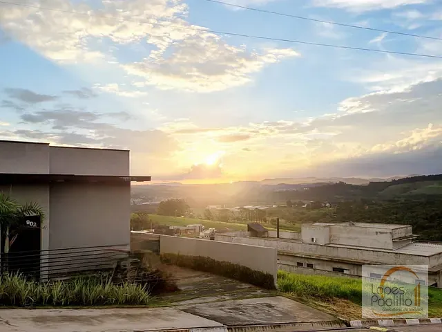 Casa com 360m² 3 quartos e 3 banheiros, para alugar, no bairro Guaxinduva em Bom Jesus dos Perdões