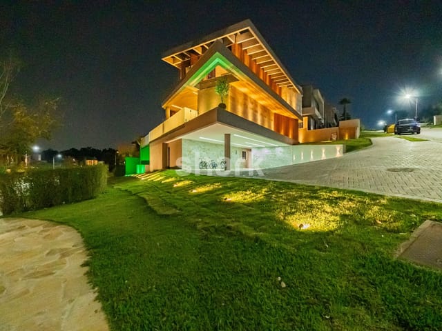 Casa com 620m² 5 quartos e 8 banheiros, à venda, no bairro Tamboré em Santana de Parnaíba