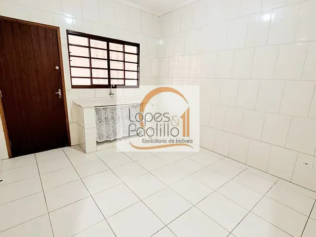 Casa com 91m² 2 quartos e 1 banheiro, para alugar, no bairro Jardim Alvinópolis em Atibaia