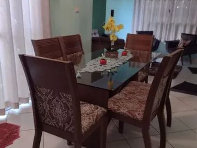 Casa com 156m², à venda, no bairro Laerte Assunção em Pindamonhangaba