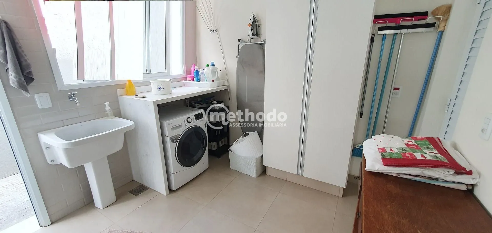 Casa, 3 quartos, 341 m² - Foto 33