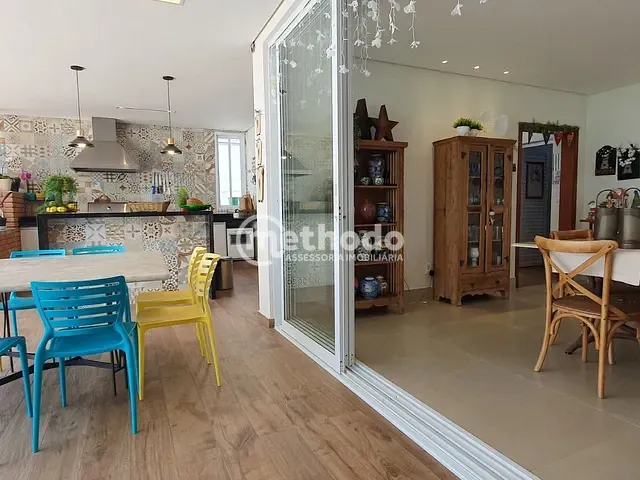 Casa com 582m² 3 quartos e 7 banheiros, à venda, no bairro Swiss Park em Campinas