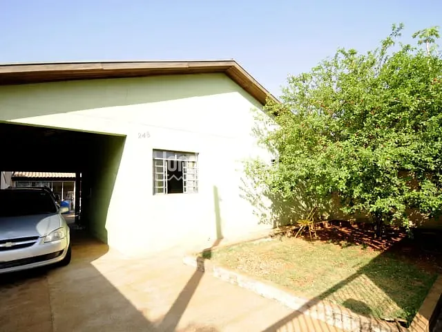 Casa com 250m², à venda, no bairro Jardim São Vicente Palloti em Londrina