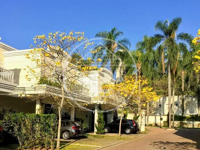 Casa com 330m² 3 quartos e 7 banheiros, à venda ou para alugar, no bairro Alto da Boa Vista em São Paulo