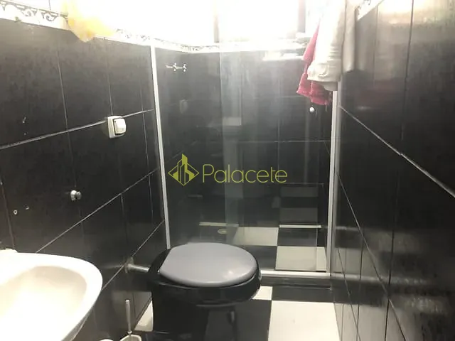 Casa com 250m² 3 quartos e 3 banheiros, à venda, no bairro Conjunto Residencial Araretama em Pindamonhangaba