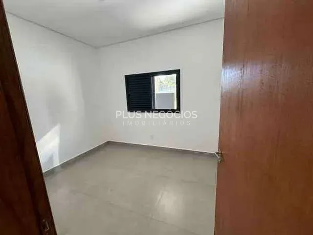 Casa com 150m² 3 quartos e 2 banheiros, à venda, no bairro Horto Florestal em Sorocaba