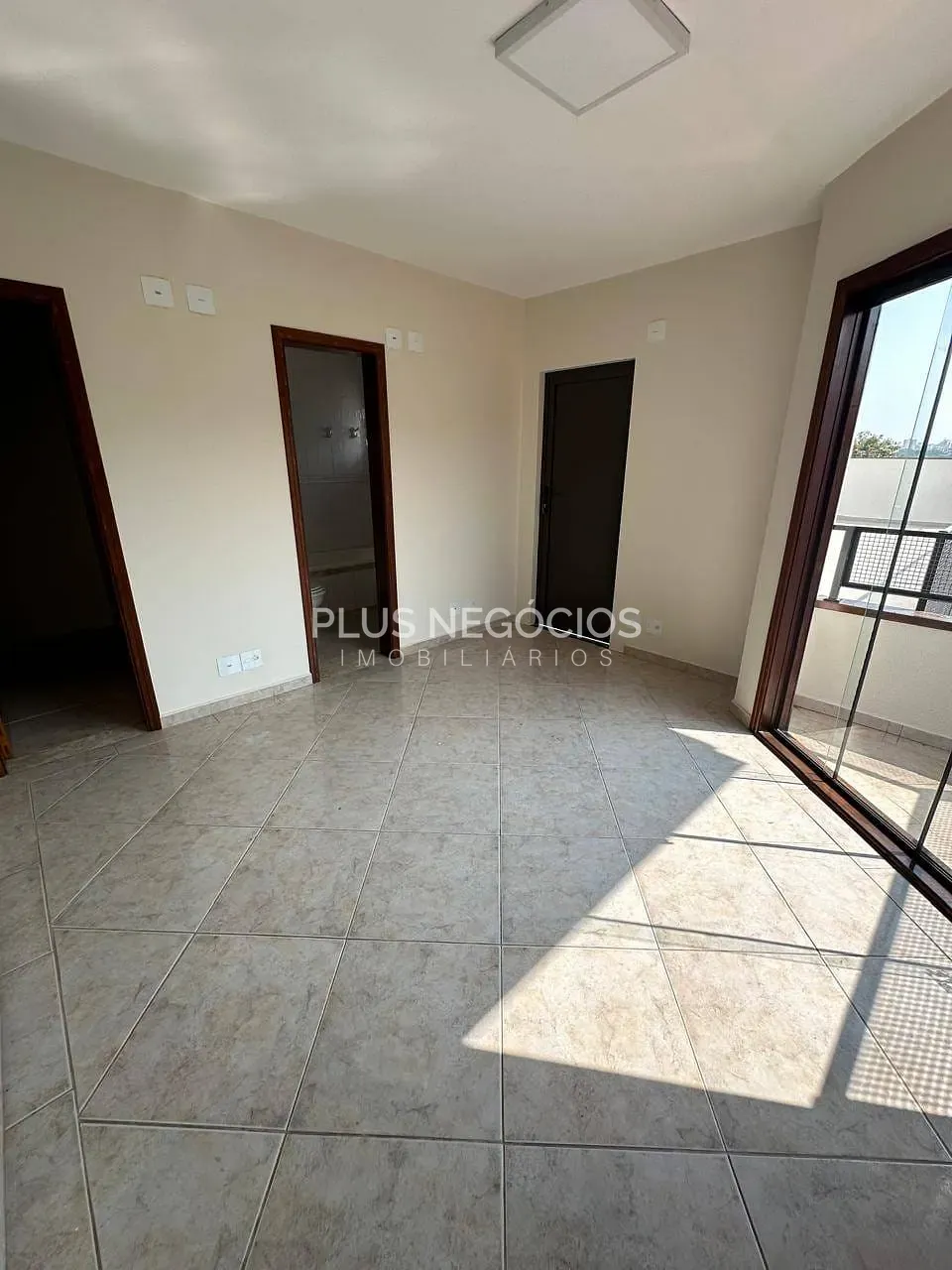 Casa, 1 quarto, 301 m² - Foto 9