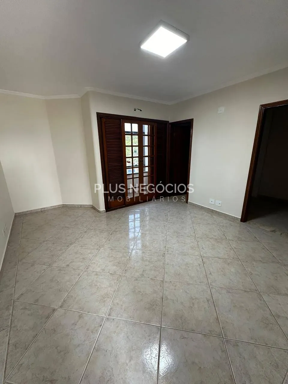 Casa, 1 quarto, 301 m² - Foto 20