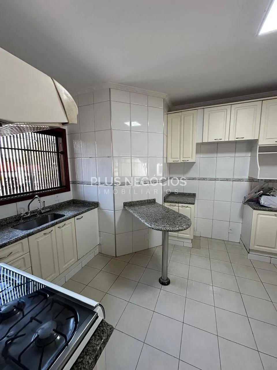 Casa, 1 quarto, 301 m² - Foto 30