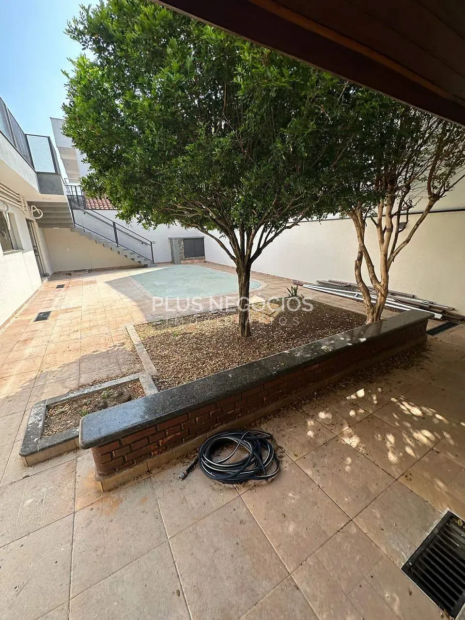 Casa, 1 quarto, 301 m² - Foto 35