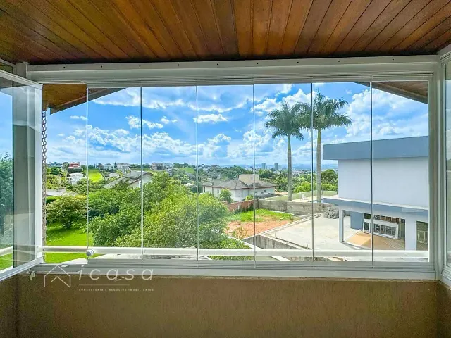 Casa com 1000m² 4 quartos e 6 banheiros, à venda ou para alugar, no bairro Parque Mirante Do Vale em Jacareí