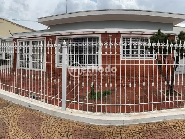 Casa com 154m² 4 quartos e 3 banheiros, à venda, no bairro Vila Marieta em Campinas