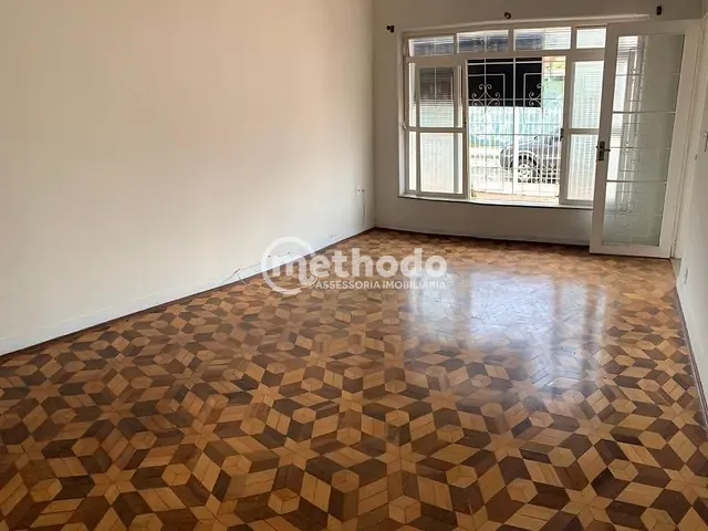 Casa com 154m² 4 quartos e 3 banheiros, à venda, no bairro Vila Marieta em Campinas