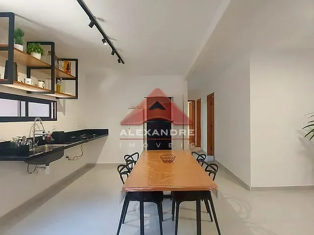 Casa com 250m² 3 quartos e 1 banheiro, à venda, no bairro Bosque dos Eucaliptos em São José dos Campos
