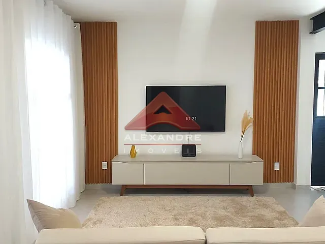 Casa com 250m² 3 quartos e 1 banheiro, à venda, no bairro Bosque dos Eucaliptos em São José dos Campos