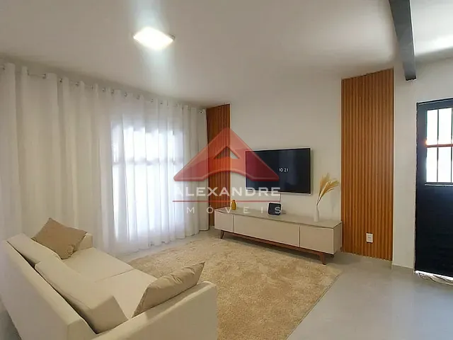 Casa com 250m² 3 quartos e 1 banheiro, à venda, no bairro Bosque dos Eucaliptos em São José dos Campos