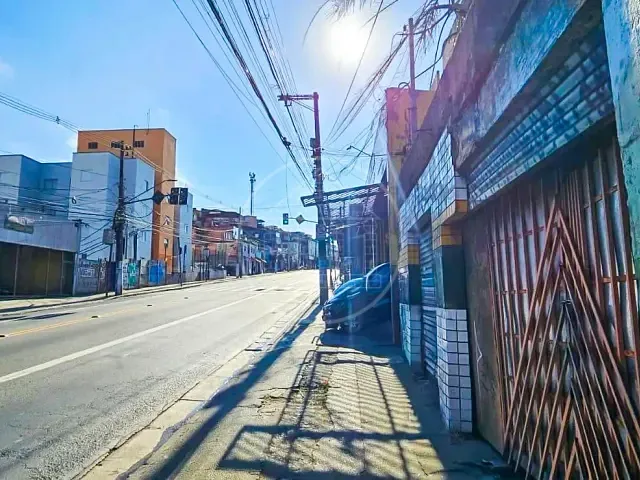 Casa com 250m², à venda, no bairro Parque Brasil em São Paulo