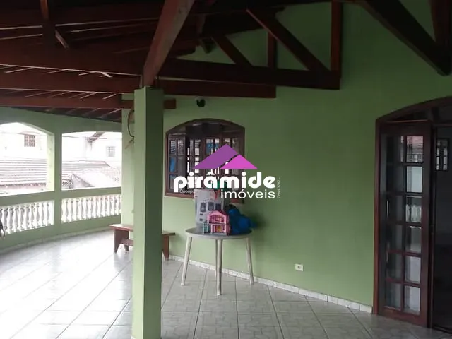 Casa com 177m² 2 quartos e 1 banheiro, à venda, no bairro Jardim Altos de Santana em São José dos Campos