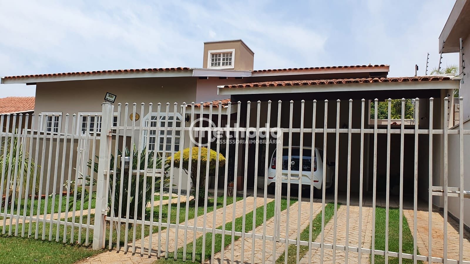 Casa, 3 quartos, 260 m² - Foto 1