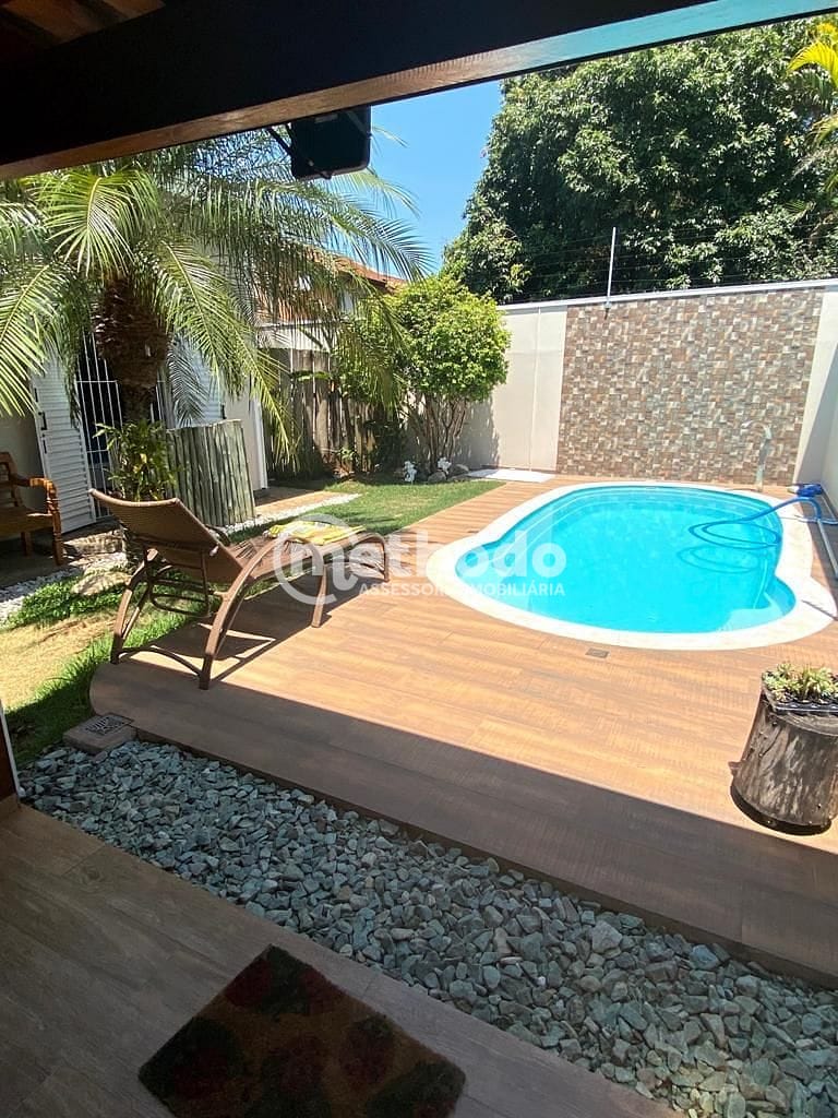 Casa, 3 quartos, 260 m² - Foto 2