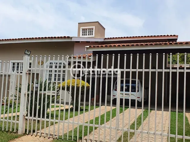 Casa com 450m² 3 quartos e 5 banheiros, à venda, no bairro Cidade Universitária em Campinas