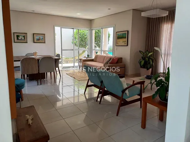 Casa com 600m² 3 quartos e 5 banheiros, à venda, no bairro Vila Homero em Indaiatuba