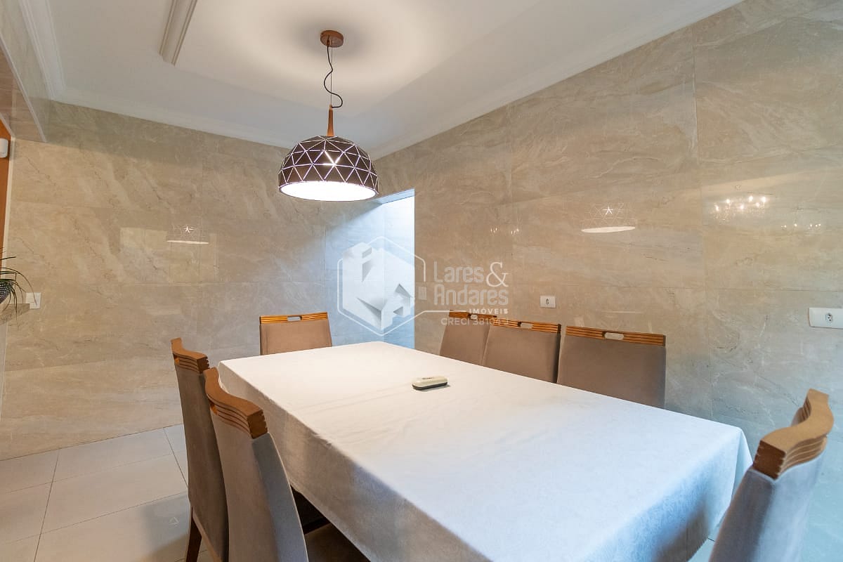 Casa à venda com 3 quartos, 125m² - Foto 9