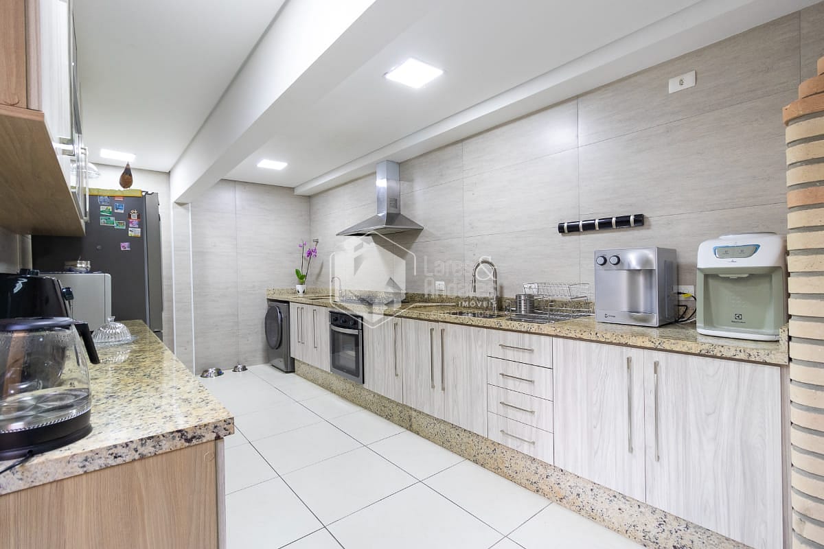 Casa à venda com 3 quartos, 125m² - Foto 12