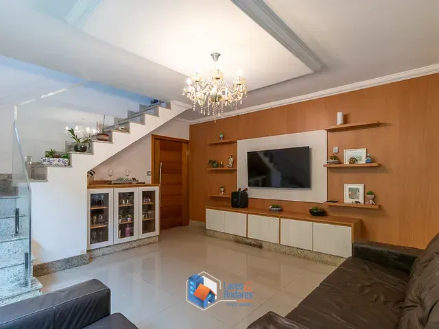 Casa com 125m² 3 quartos e 4 banheiros, à venda, no bairro Interlagos em São Paulo