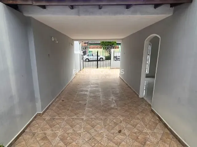 Casa com 250m² 3 quartos e 2 banheiros, à venda, no bairro Jardim São Paulo em Sorocaba
