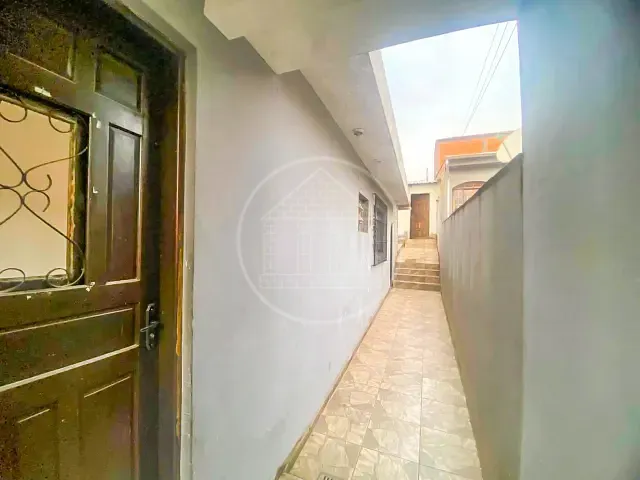 Casa com 200m², à venda, no bairro Jardim Myrna em São Paulo