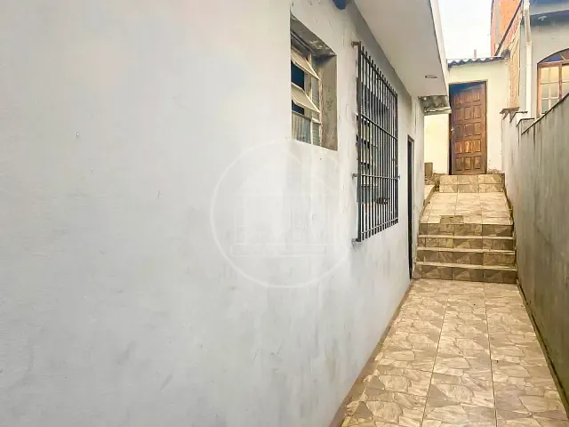 Casa com 200m², à venda, no bairro Jardim Myrna em São Paulo