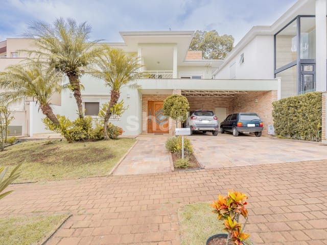 Casa com 420m² 4 quartos e 6 banheiros, à venda, no bairro Alphaville em Santana de Parnaíba