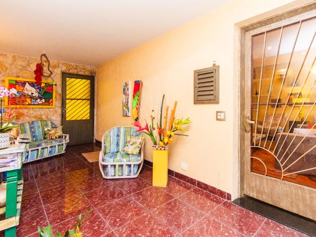 Foto do Casa - Casa tipo para venda em Lapa com 3 quartos, sendo 1 suíte, 240m² | Lares e Andares Imóveis