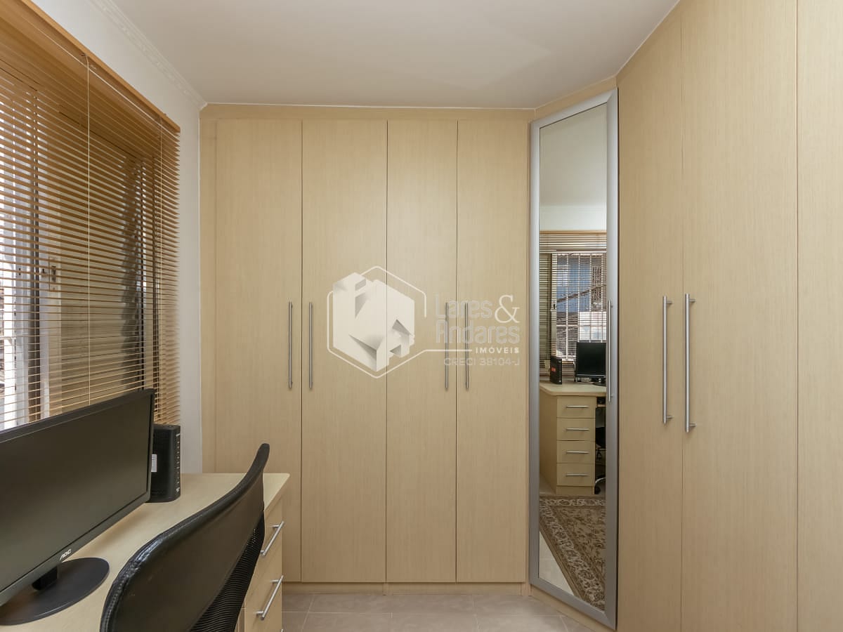 Casa à venda com 2 quartos, 219m² - Foto 15