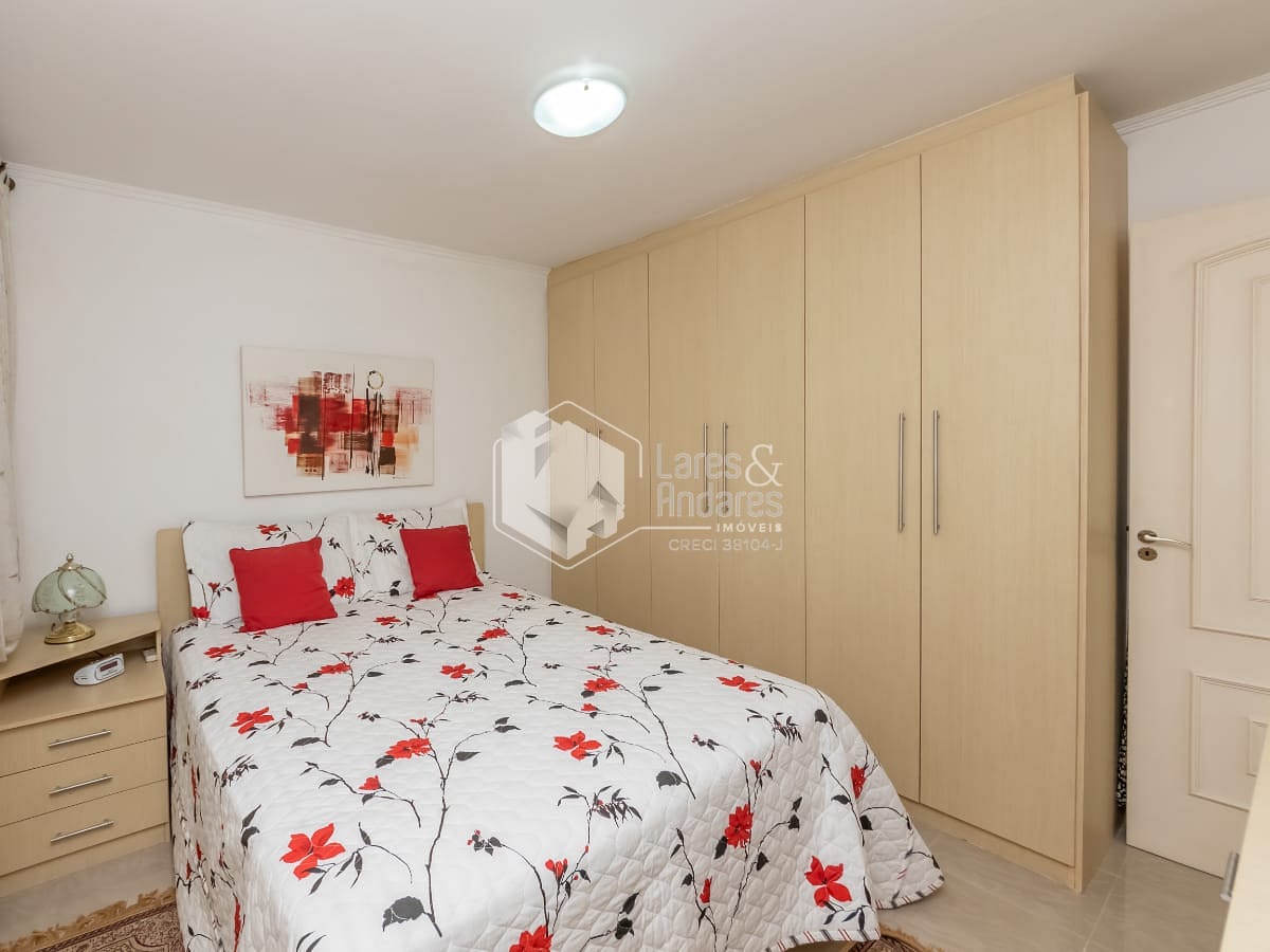 Casa à venda com 2 quartos, 219m² - Foto 18